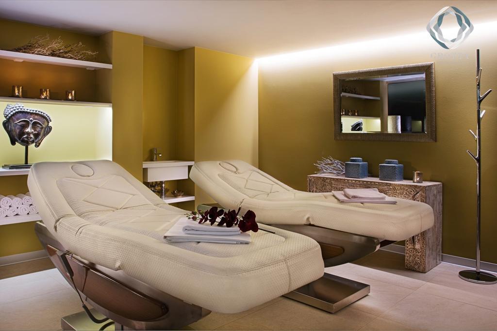 Resident Resort Harrachov & Grotta Spa 客房 照片